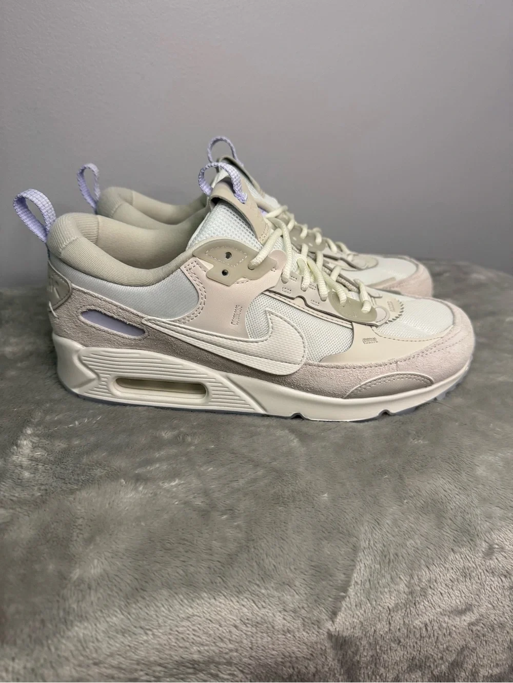 Nike Women’s Air Max 90 - Futura | Size 8